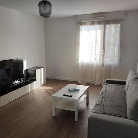 Charmant Appartement Proche Paris Обон Екстериор снимка